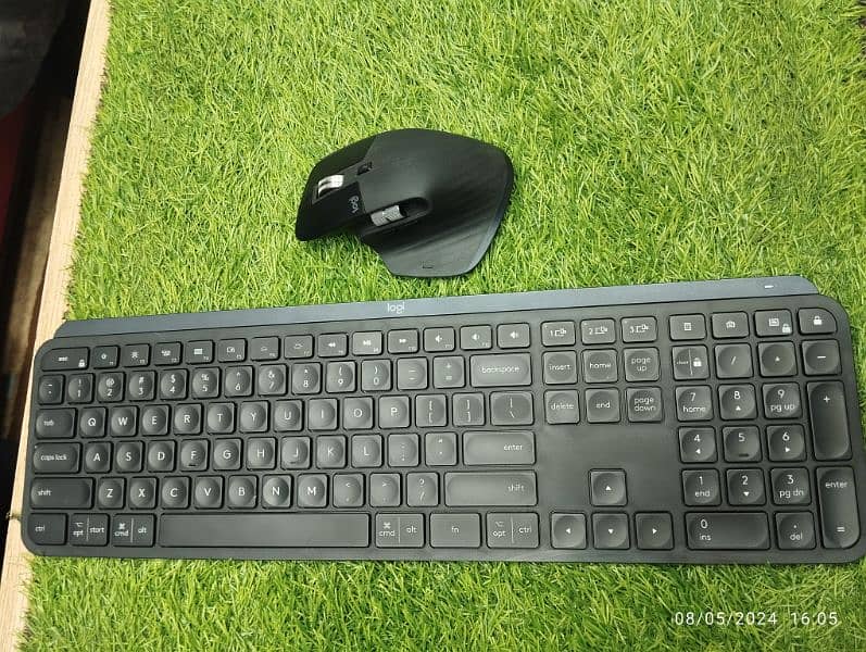 Logitech mx keys keyboard+ mx master 3 mouse pair 3