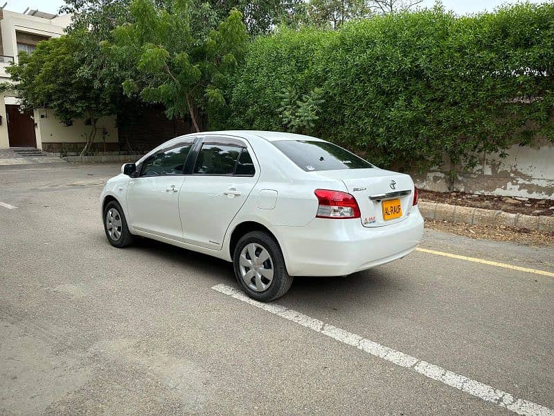 Toyota Belta 2006 3