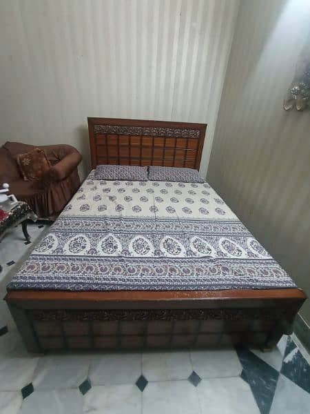 Almost new double bed for sale 5