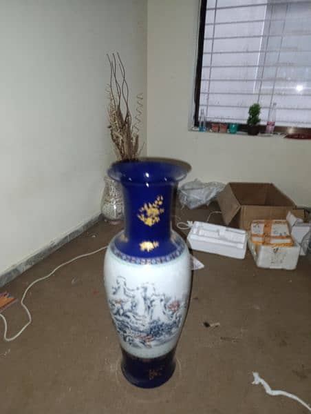 big size imported vase 1