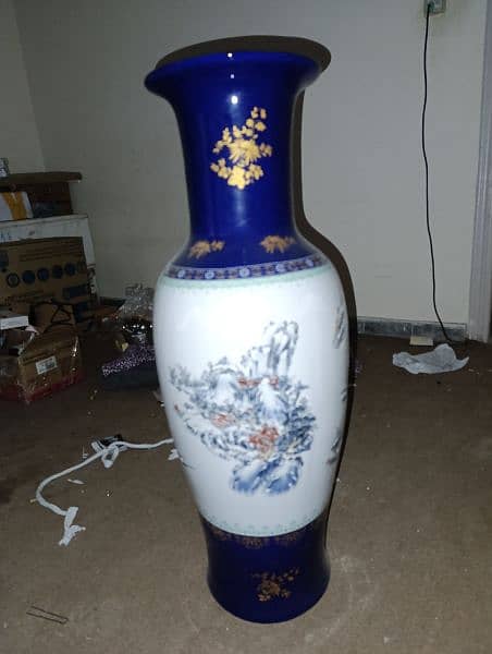 big size imported vase 3