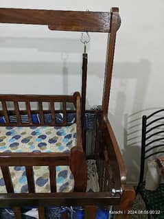 Baby bed and detachable swing Cort