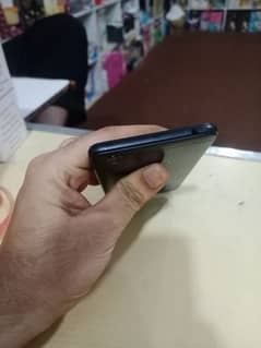 oppo a37 2 16 har chez ok hn koi msla ni hn sirf mobile hn j