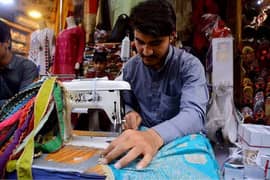 Tailor and piko overlock kaaj karigar required