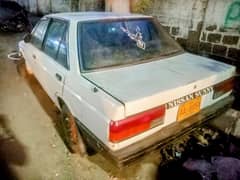 Nissan Sunny 1988