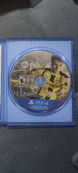 FIFA 17 PS4 2