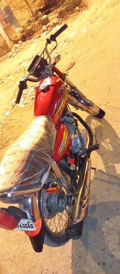 bike bilkul saf ha 2021 ke 11 month ha