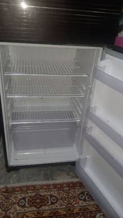 dawlance full size refrigerator full ok