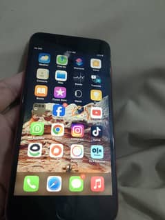 iPhone 7plus 128gb pta approved