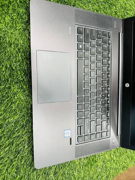 HP ZBOOK STUDIO G3 (CORE I7 6th HQ PROCESSOR) 16/512/4gb Graphics 3