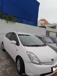 Bumper to Bumper genuine  Prius btr thn Corolla City Civic mira cultus