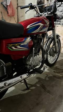 honda Cg 125 2022 red color