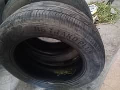 original Yaris tyre 185/60/15