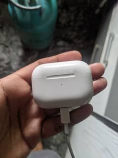 apple airpods pro generation 1  original charging case only