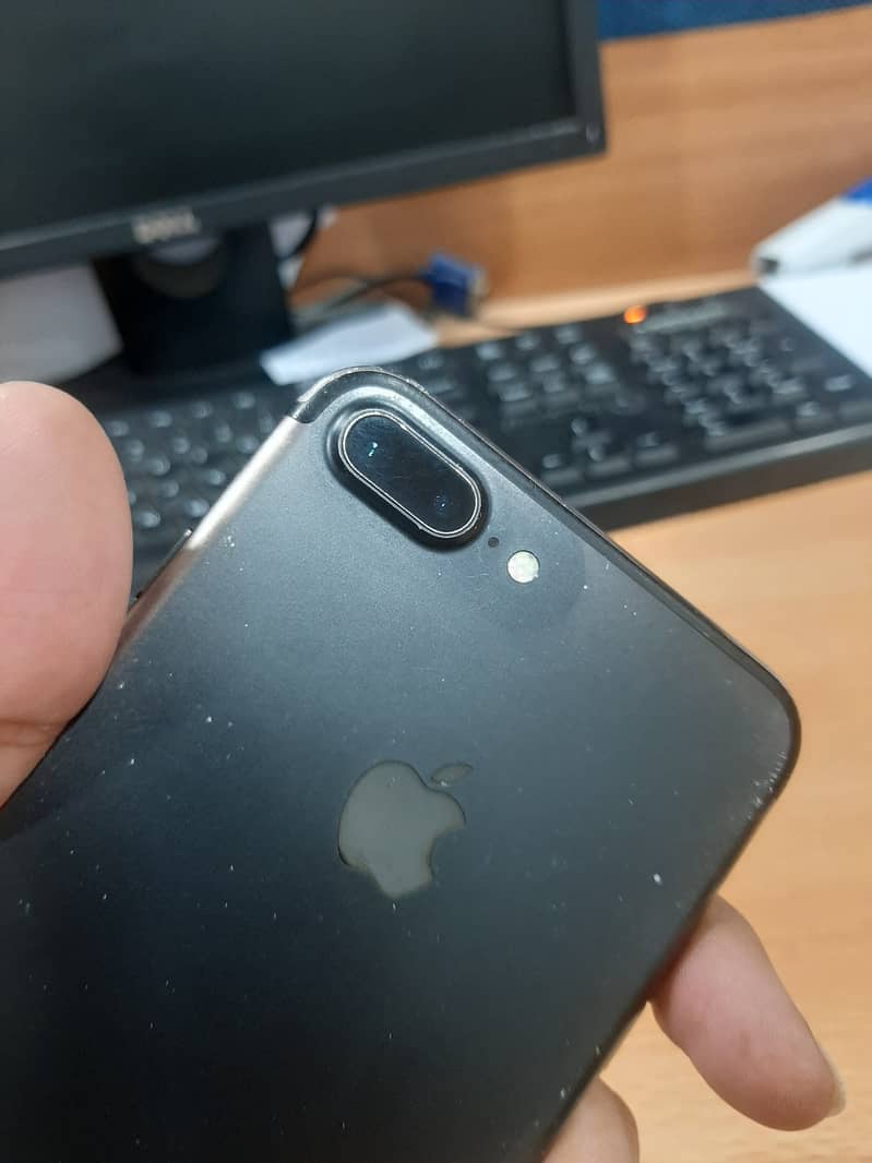 iphone 7Plus 256GB PTA Approved 4