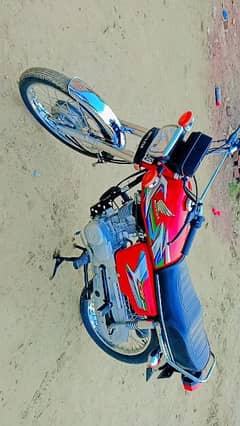 Honda 125 model 2023 hi  03010504448