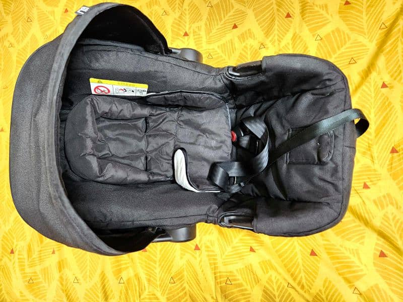 Mothercare Carrycot & Pram Both 0