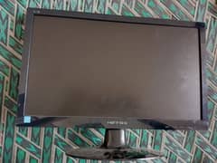 urgent sale LED 19inch Dell