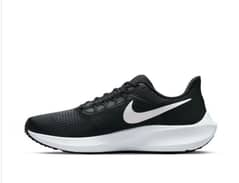 Nike pigases 2023 model 42 size. .