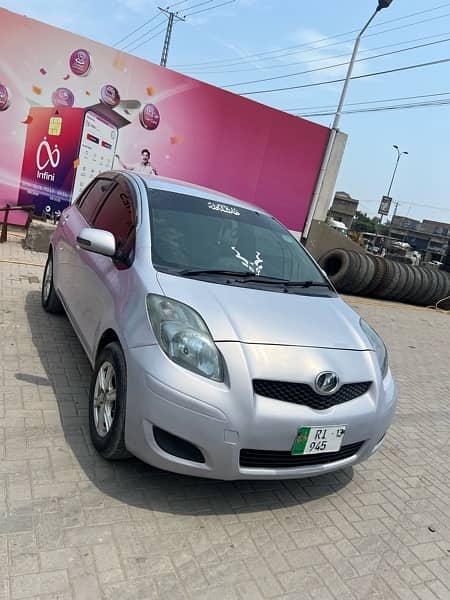 Toyota Vitz 2008 4