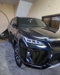 Toyota Fortuner Legender 2022