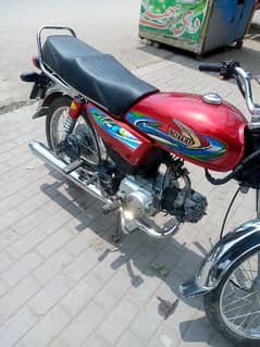 united CD 70 bike Whatsapp number 03156019811