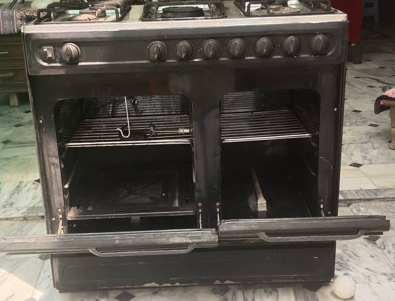 Cooking range for sale 1