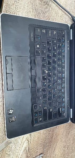 Dell latitude E7440 core i 5 5