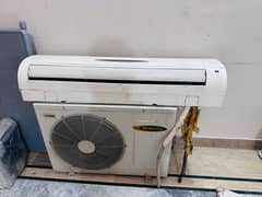 WAVES 1.5 ton Split Ac OK working condition (Genuine Gas)1st Owner