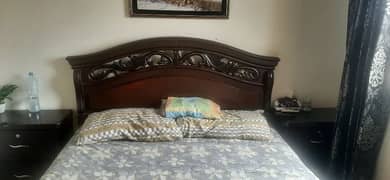 Bed with 2 side table and dressing table pure wood. . .