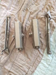 Door Closer For Sale urgent sale