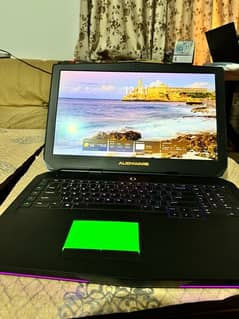 Dell Alienware 17 r2