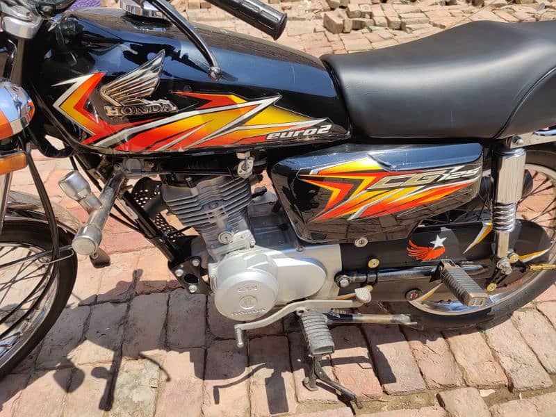 Honda 125 lush condition 3