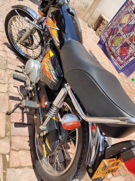 Honda 125 lush condition 7