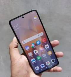 Redmi note 13 8.256 good condition 10 by 10