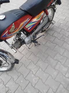 Honda 70cc 2020 model bike for sale all ok good condition urgent sale