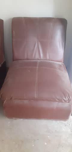 Three 1 seater sofas I brown colour