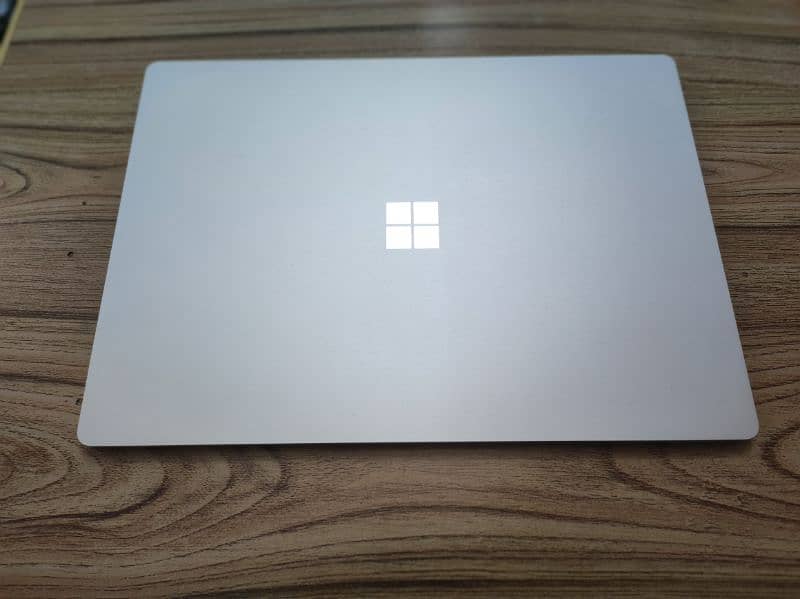 Microsoft Surface Laptop 3 | 16GB/512GB | 15-inch 2K Touch 1