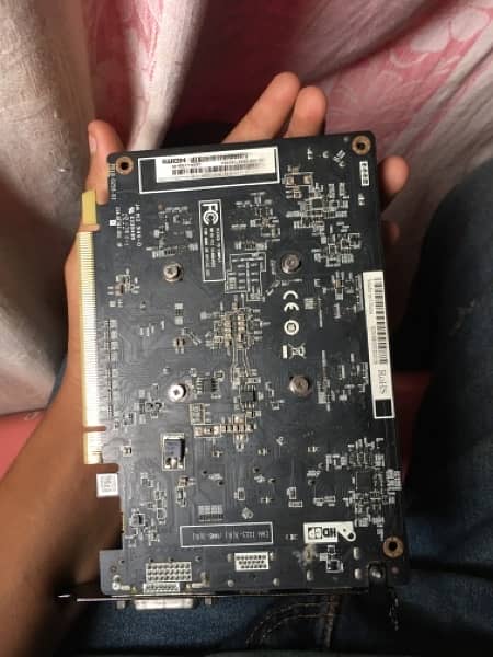 Radeon rx 550 graphic card 1