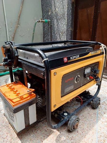 KIPOR KGE 2500 E for sale in good condition 0