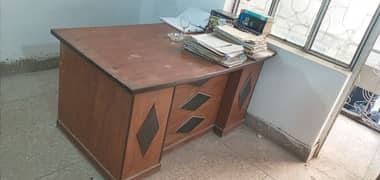 office Table for sell 2 months used good Condition