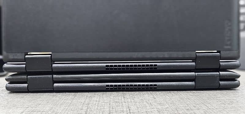 Lenovo yoga 11e Touch x360 Core i3 6th generation 13