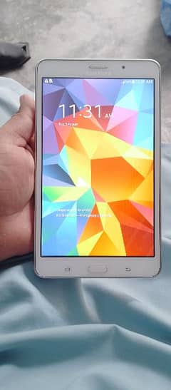 Samsung tab h UK sy Ayaa ha 10/10 condition ha