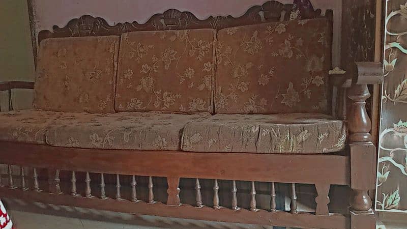 3 seater sofa  daimond ki gdiyan pure tali ka for sale 3