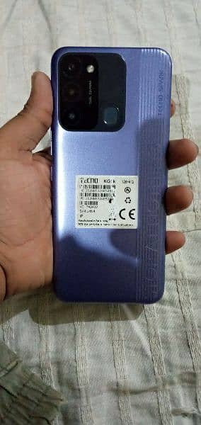 TECNO SPARK 8C 6/128 10/10 WITH BOX 2