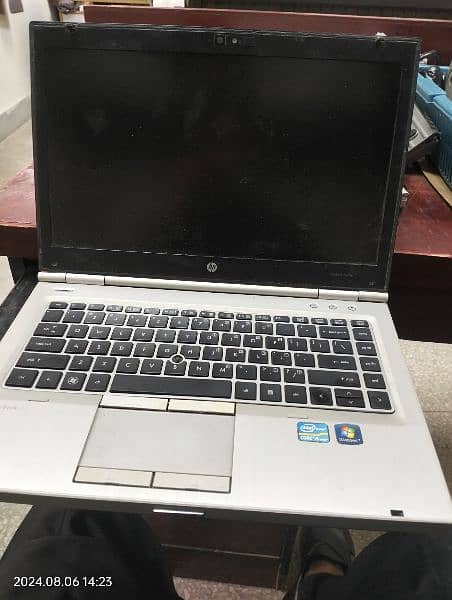 hp laptop i5 2nd generation 4gb ram 320 hhd urgent sell urgent 1