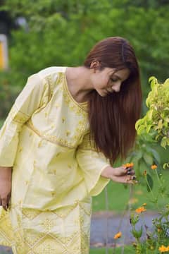 Lawn Yellow Girl Suit | Stylish Attire| New Collection | Trendy Fashio