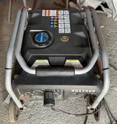 hyundai generator brand new only 8hr used