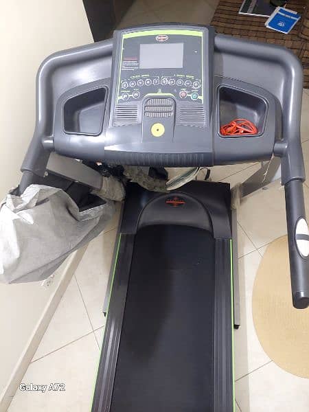 Modern Electronic Treadmill Machine (Like New) 6