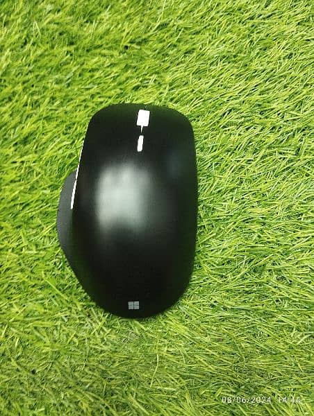 Microsoft  precision mouse multi Bluetooth davice 0